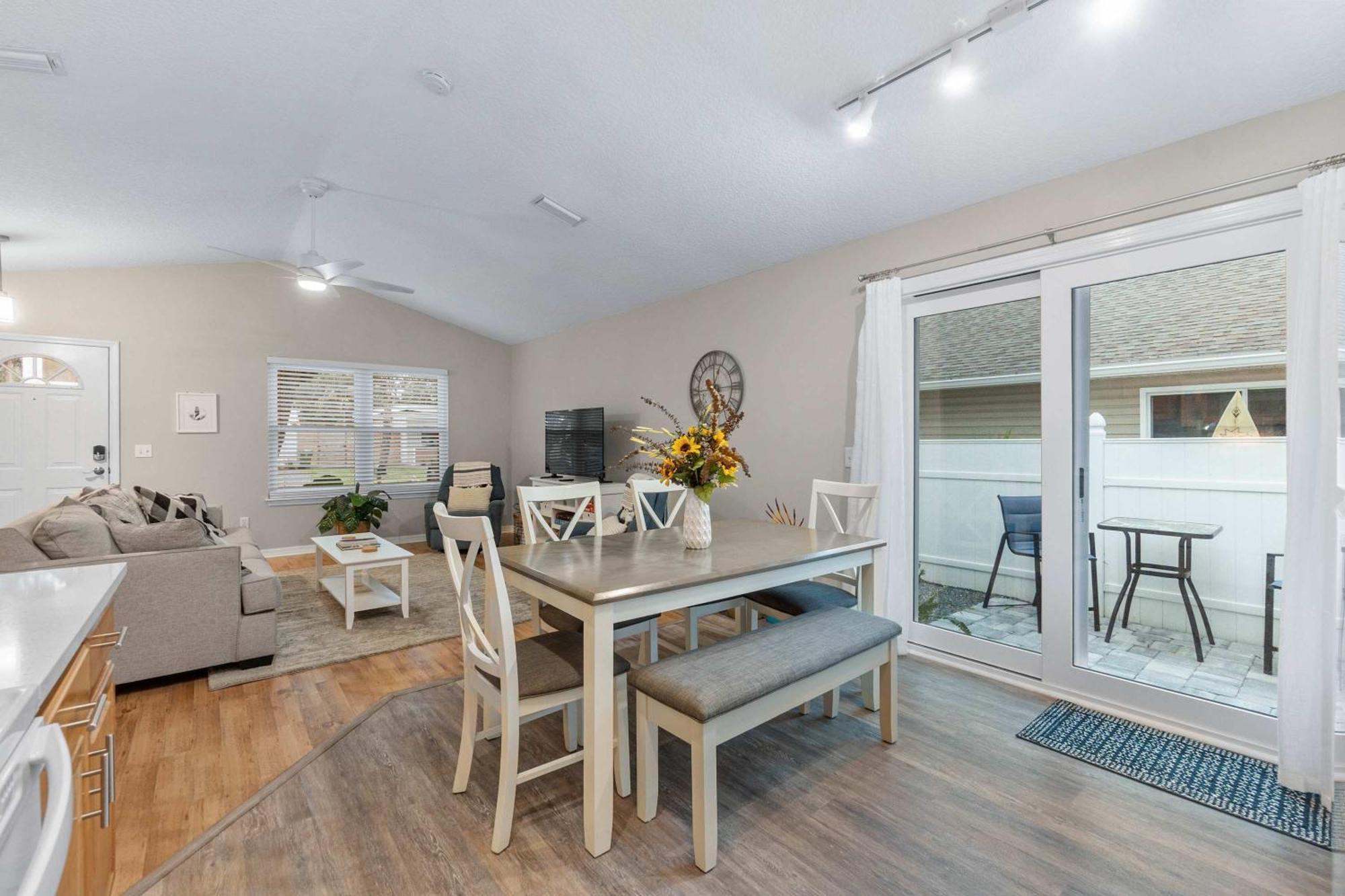 Peaceful Pearl Retreat- 5 Minutes To Downtown, 10 Minutes To Beach St. Augustine Luaran gambar